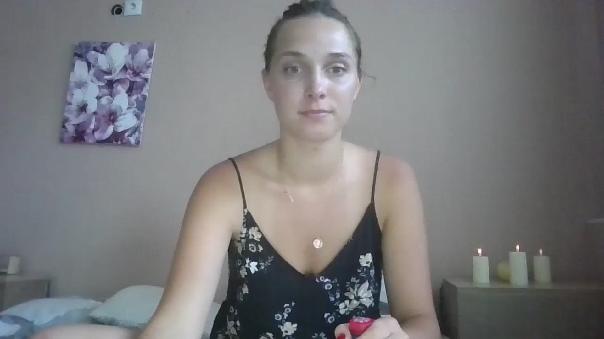 Gallery image thumbnail from HaleyReed's myfreecams stream on, 07/15/2024, 15:13 image 1 of 20