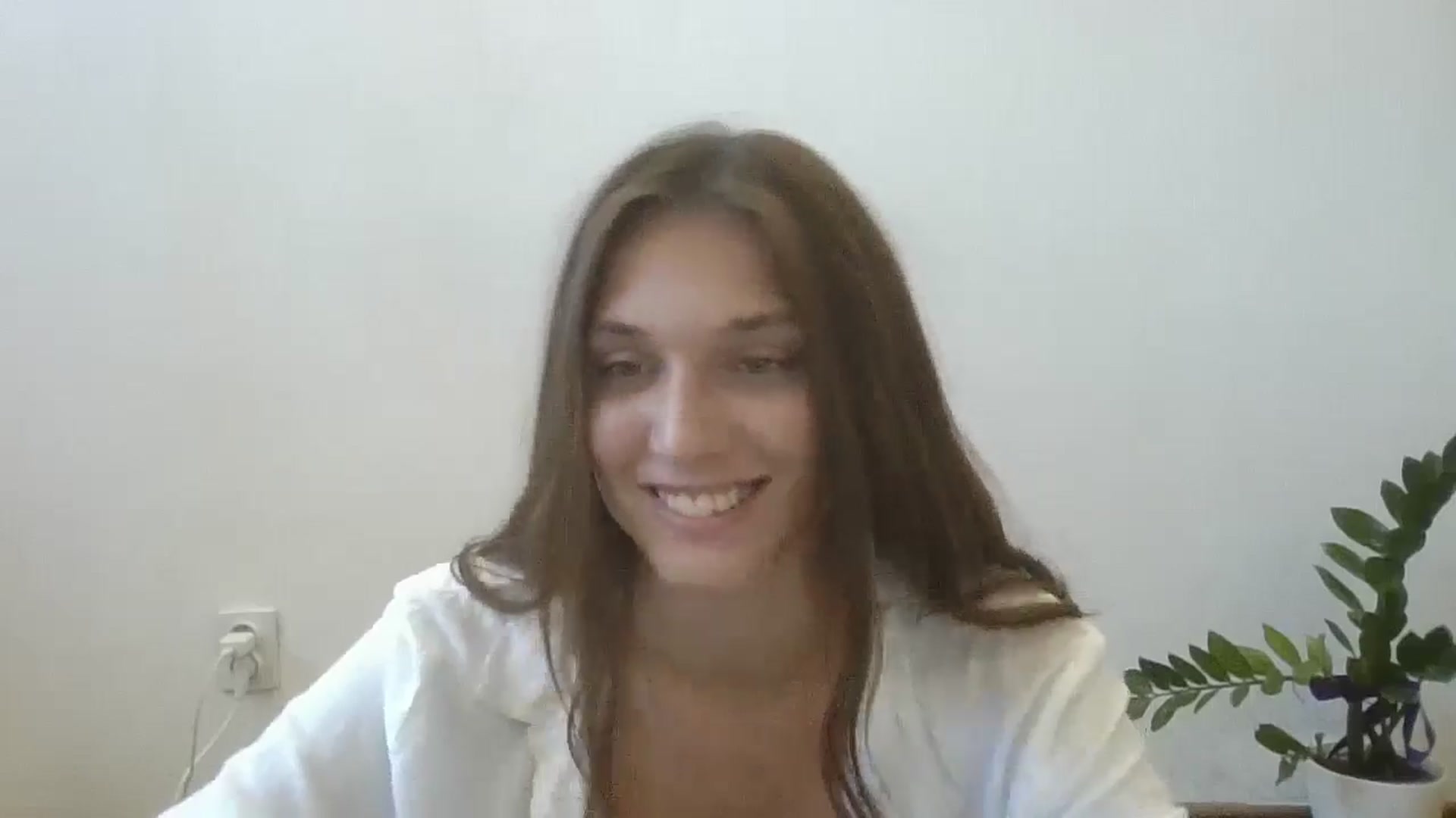 Gallery image thumbnail from HaleyReed's myfreecams stream on, 07/19/2024, 11:21 image 4 of 20