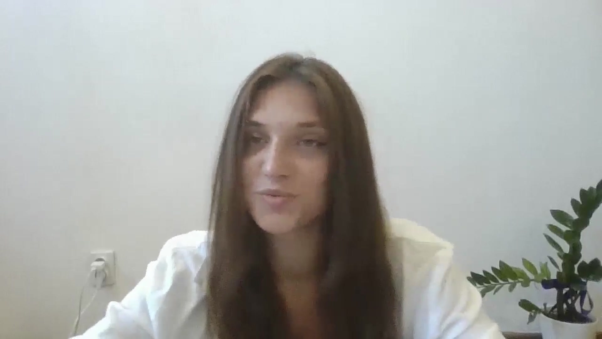 Gallery image thumbnail from HaleyReed's myfreecams stream on, 07/19/2024, 11:21 image 7 of 20
