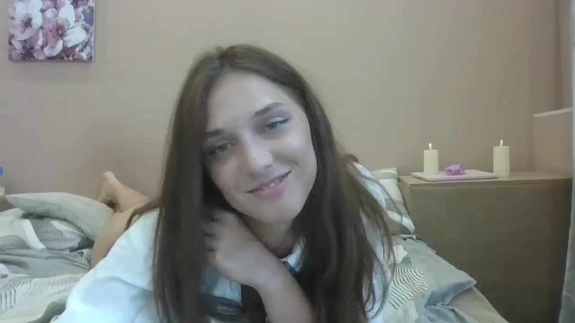 Gallery image thumbnail from HaleyReed's myfreecams stream on, 07/19/2024, 13:02 image 16 of 20
