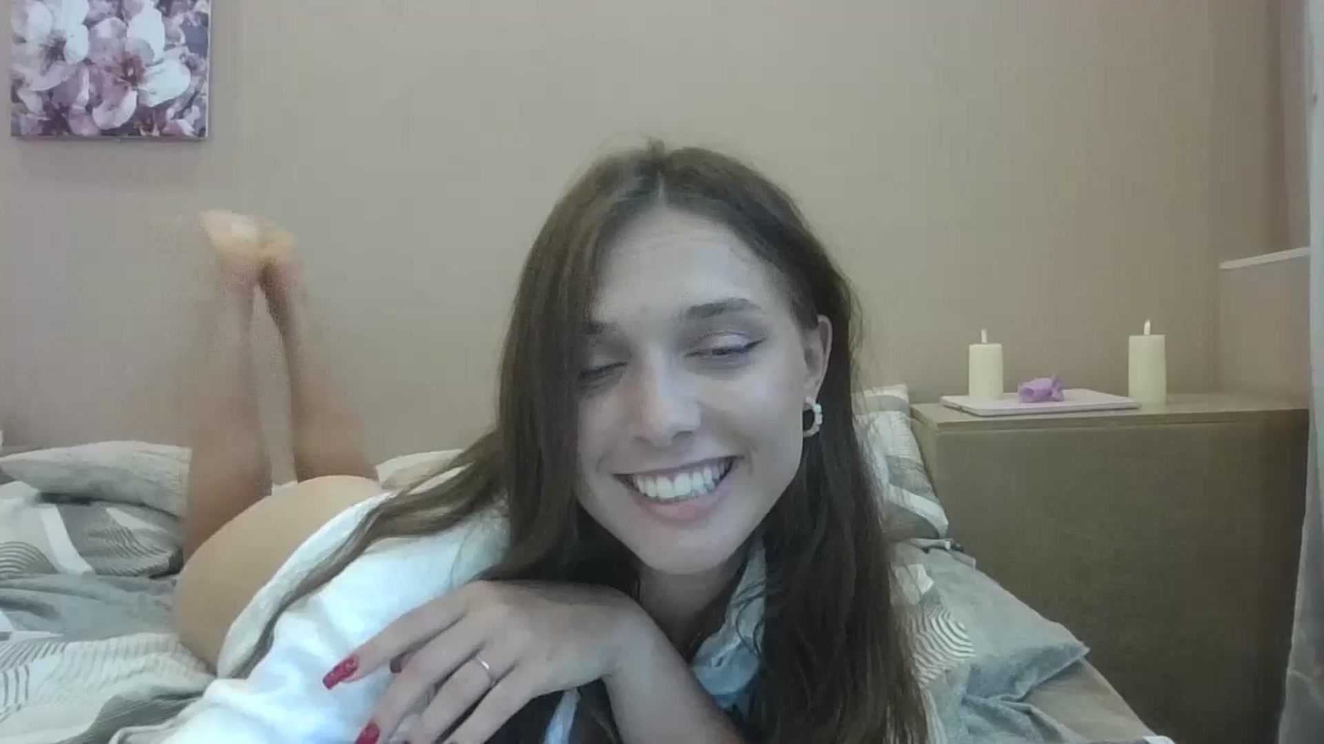 Gallery image thumbnail from HaleyReed's myfreecams stream on, 07/19/2024, 13:02 image 18 of 20