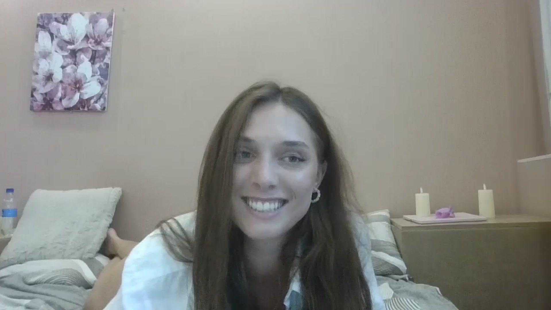 Gallery image thumbnail from HaleyReed's myfreecams stream on, 07/19/2024, 13:02 image 9 of 20