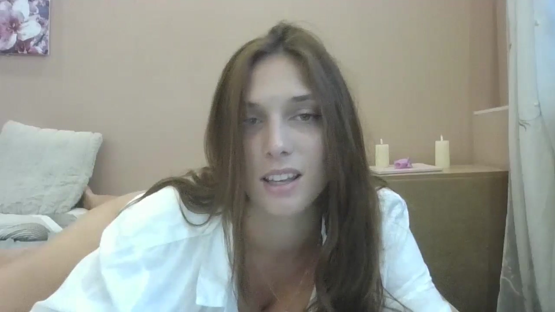Gallery image thumbnail from HaleyReed's myfreecams stream on, 07/19/2024, 13:02 image 4 of 20