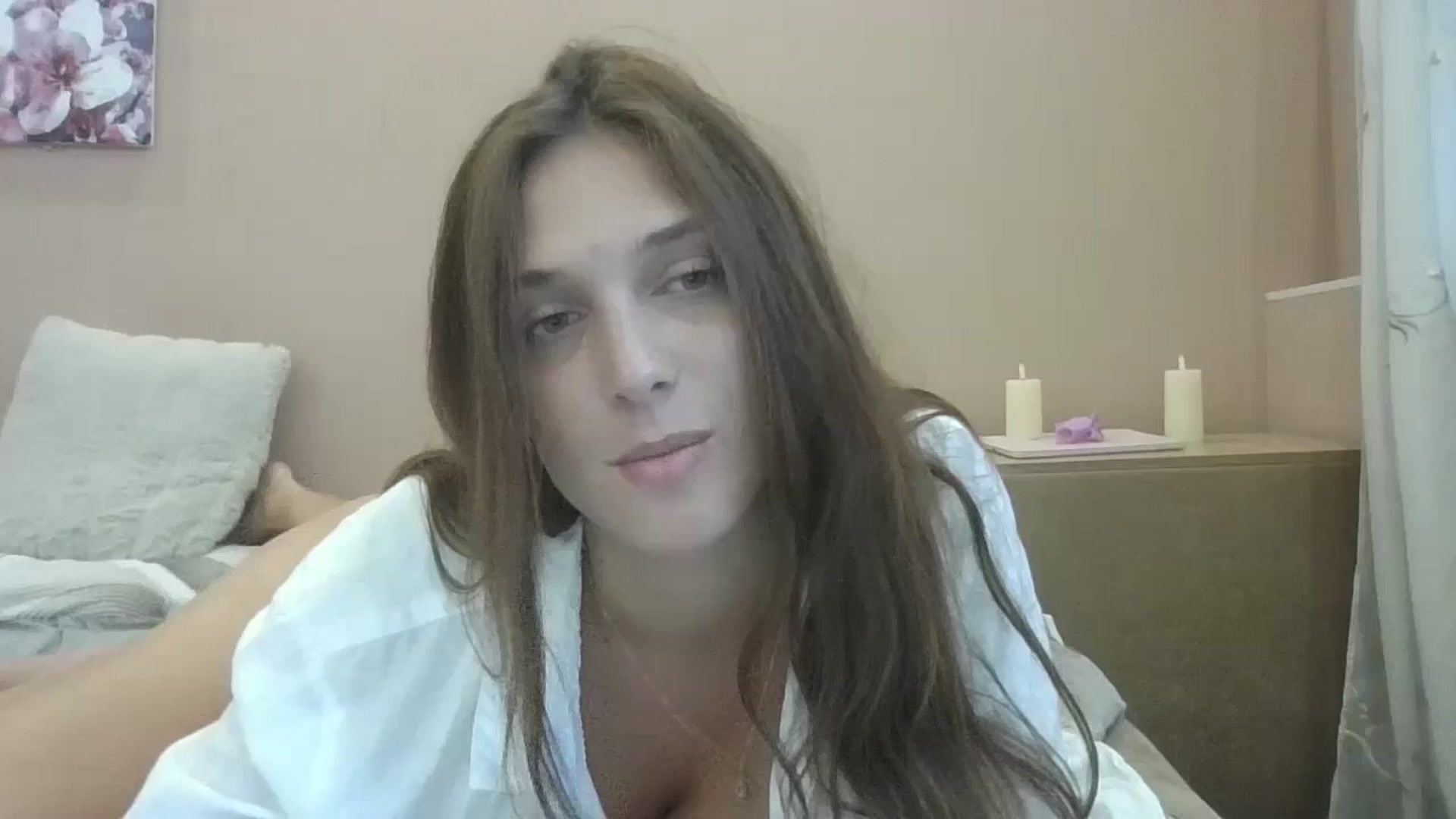 Gallery image thumbnail from HaleyReed's myfreecams stream on, 07/19/2024, 13:02 image 1 of 20