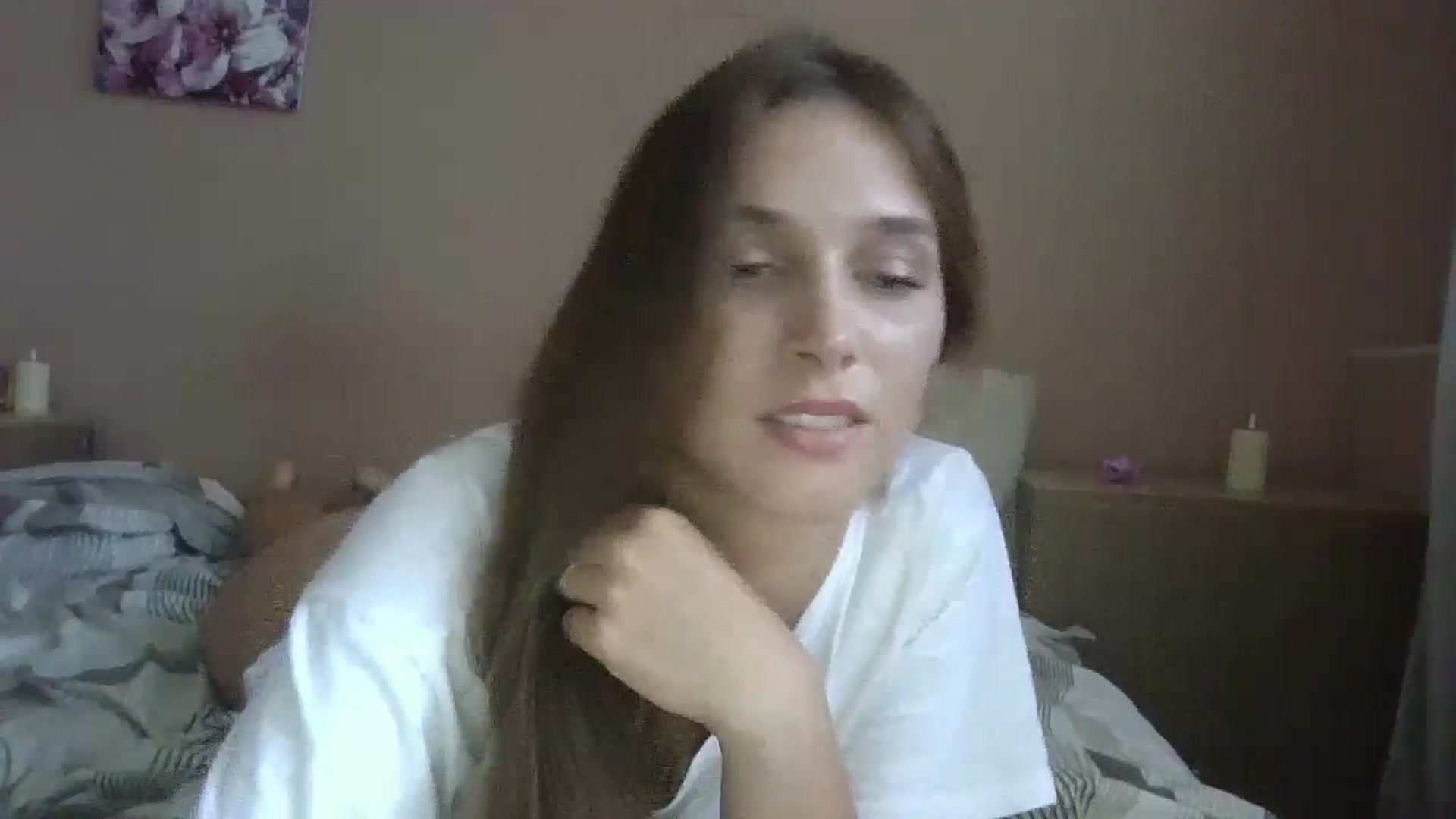 Gallery image thumbnail from HaleyReed's myfreecams stream on, 07/20/2024, 13:14 image 18 of 20