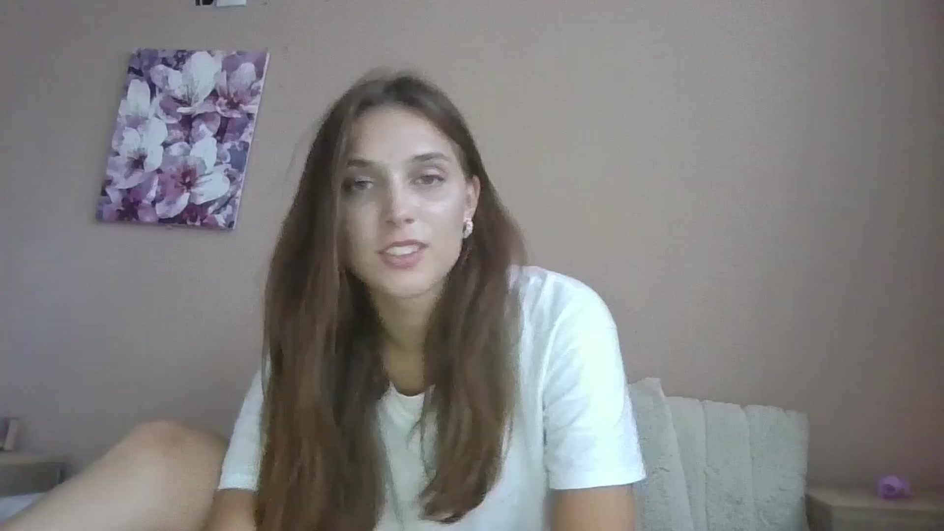 Gallery image thumbnail from HaleyReed's myfreecams stream on, 07/20/2024, 13:41 image 7 of 20