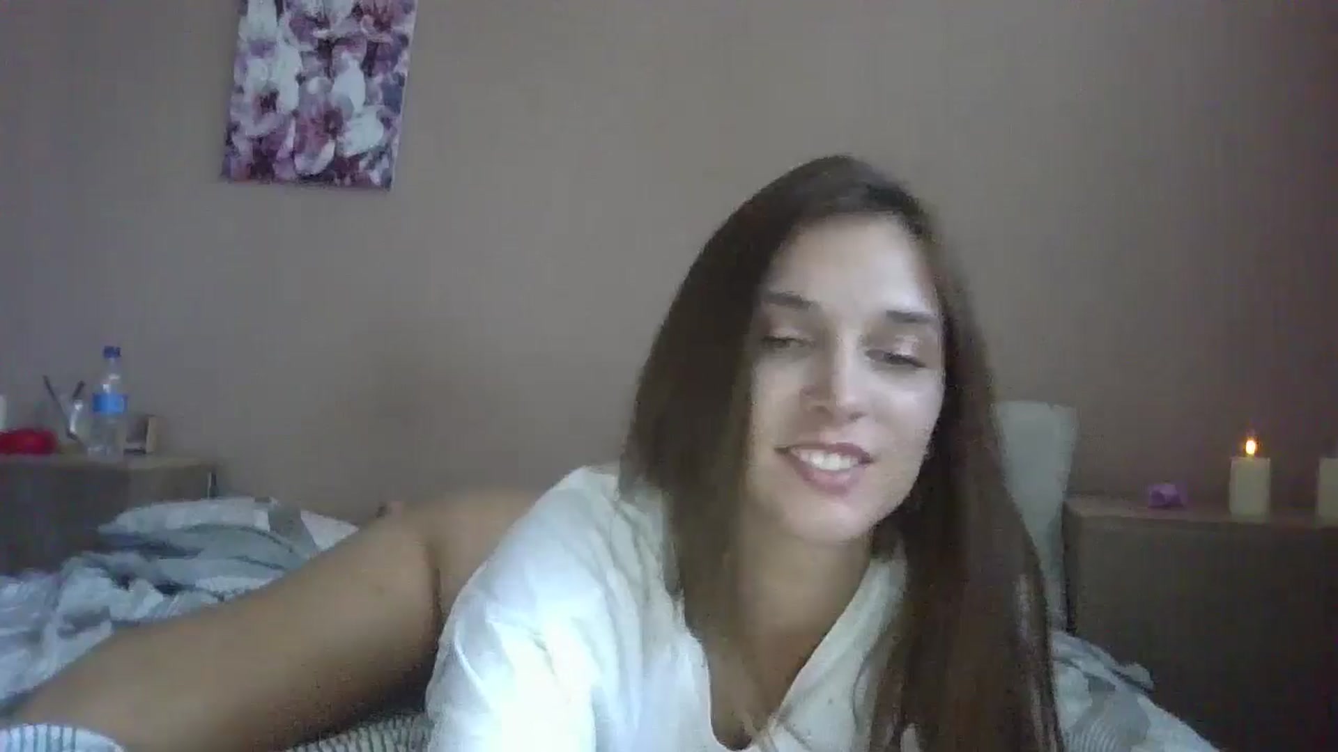 Gallery image thumbnail from HaleyReed's myfreecams stream on, 07/20/2024, 13:41 image 17 of 20