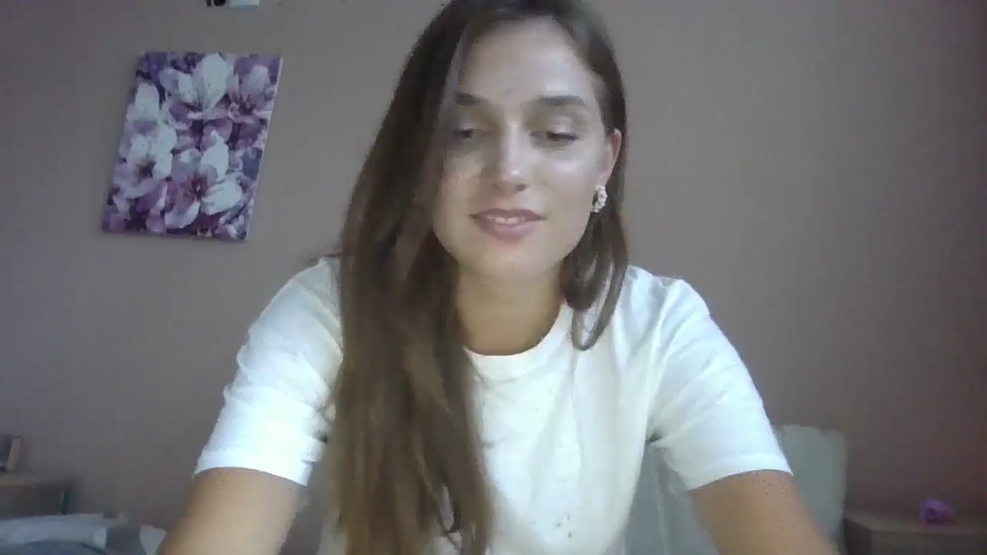 Gallery image thumbnail from HaleyReed's myfreecams stream on, 07/20/2024, 13:41 image 15 of 20
