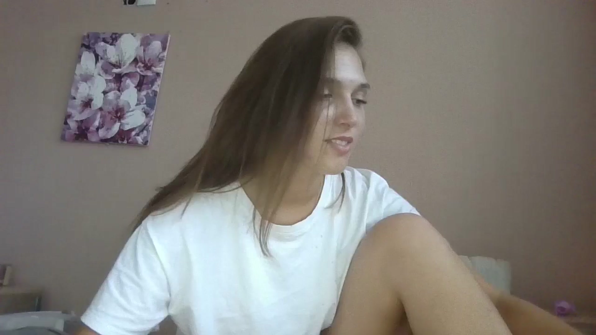 Gallery image thumbnail from HaleyReed's myfreecams stream on, 07/20/2024, 13:41 image 10 of 20