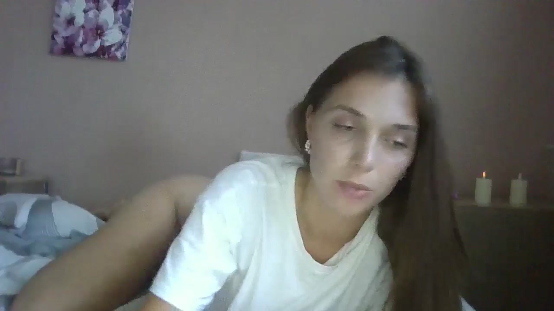 Gallery image thumbnail from HaleyReed's myfreecams stream on, 07/20/2024, 14:55 image 20 of 20