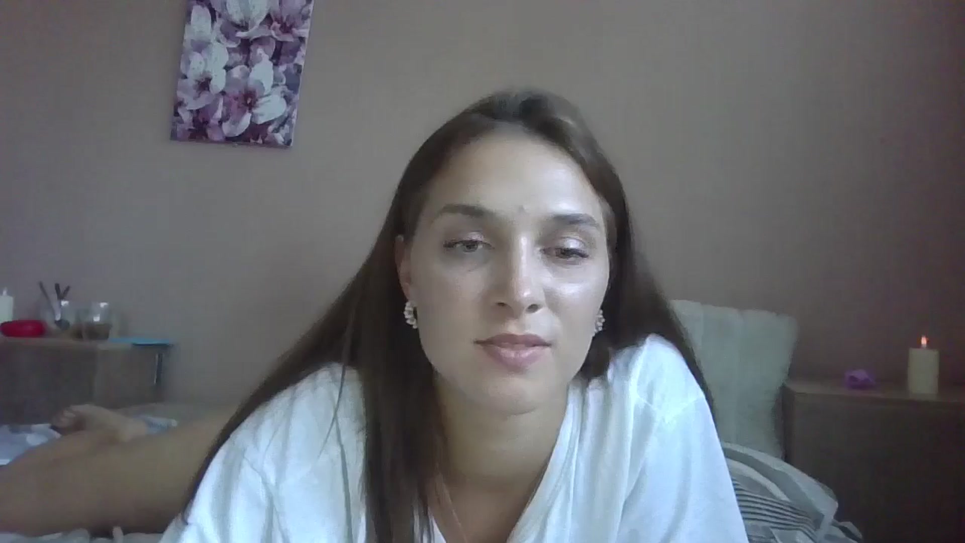 Gallery image thumbnail from HaleyReed's myfreecams stream on, 07/20/2024, 15:14 image 13 of 20