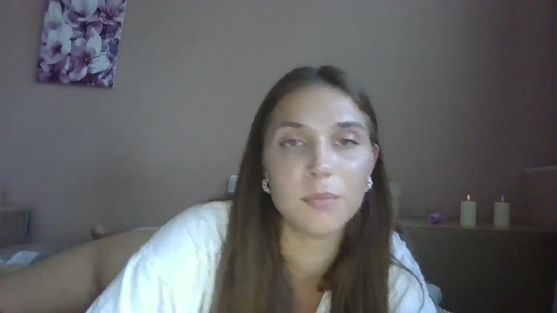 Gallery image thumbnail from HaleyReed's myfreecams stream on, 07/20/2024, 15:33 image 9 of 20