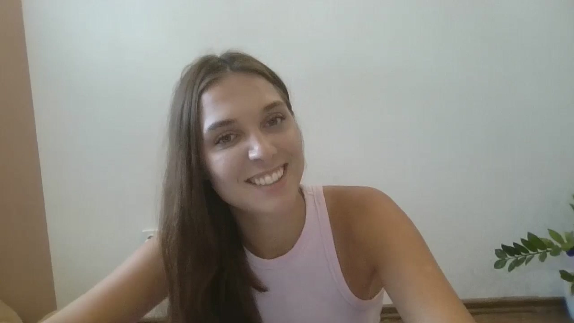 Gallery image thumbnail from HaleyReed's myfreecams stream on, 07/21/2024, 10:52 image 14 of 20