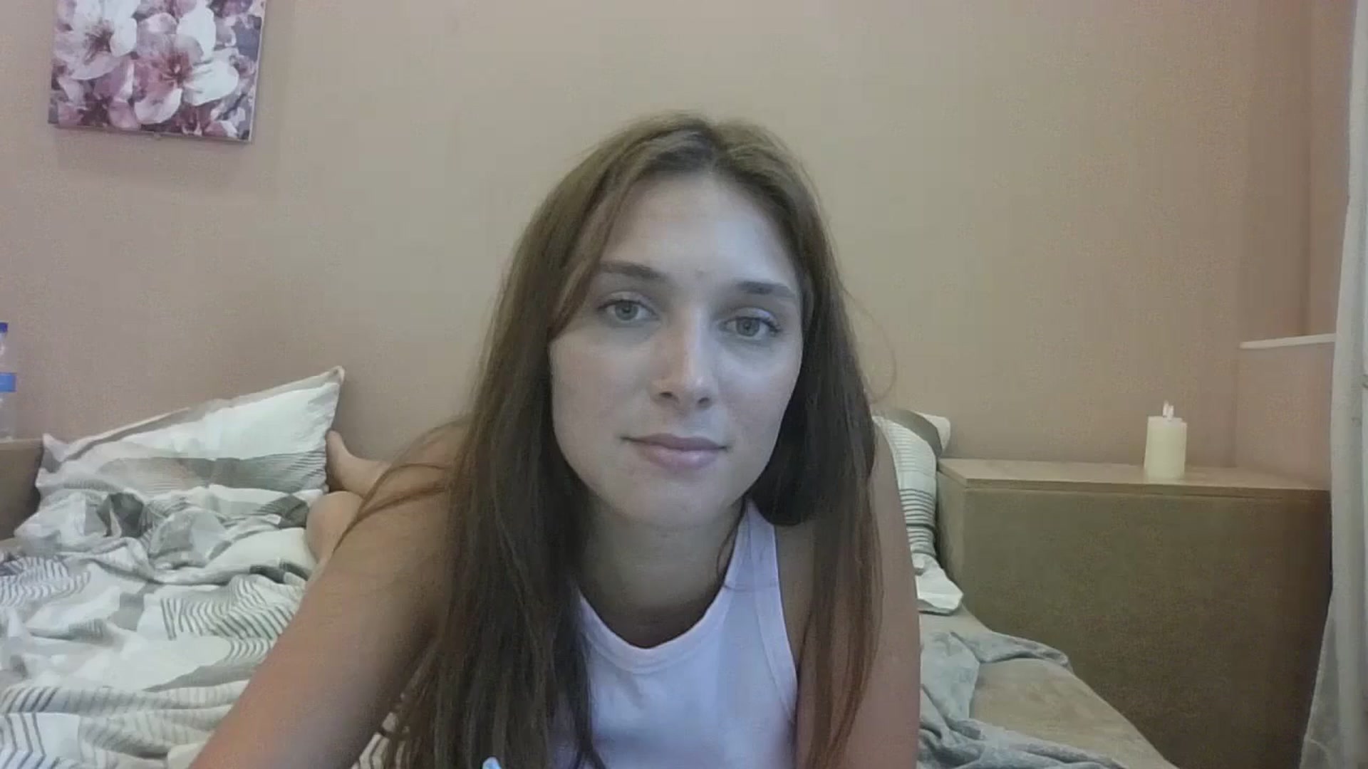 Gallery image thumbnail from HaleyReed's myfreecams stream on, 07/21/2024, 14:43 image 12 of 20