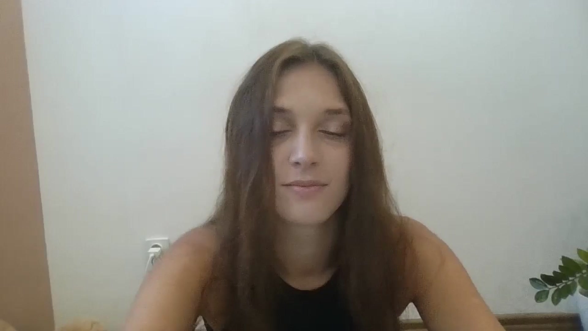 Gallery image thumbnail from HaleyReed's myfreecams stream on, 07/22/2024, 10:54 image 12 of 20