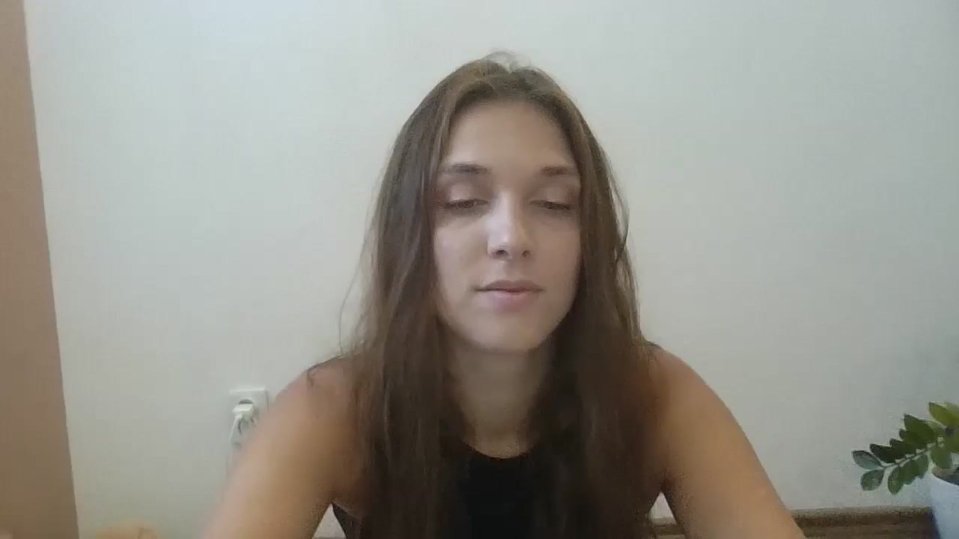 Gallery image thumbnail from HaleyReed's myfreecams stream on, 07/22/2024, 10:54 image 1 of 20