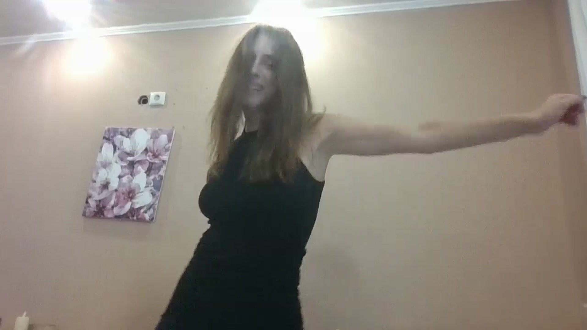 Gallery image thumbnail from HaleyReed's myfreecams stream on, 07/22/2024, 11:30 image 8 of 20