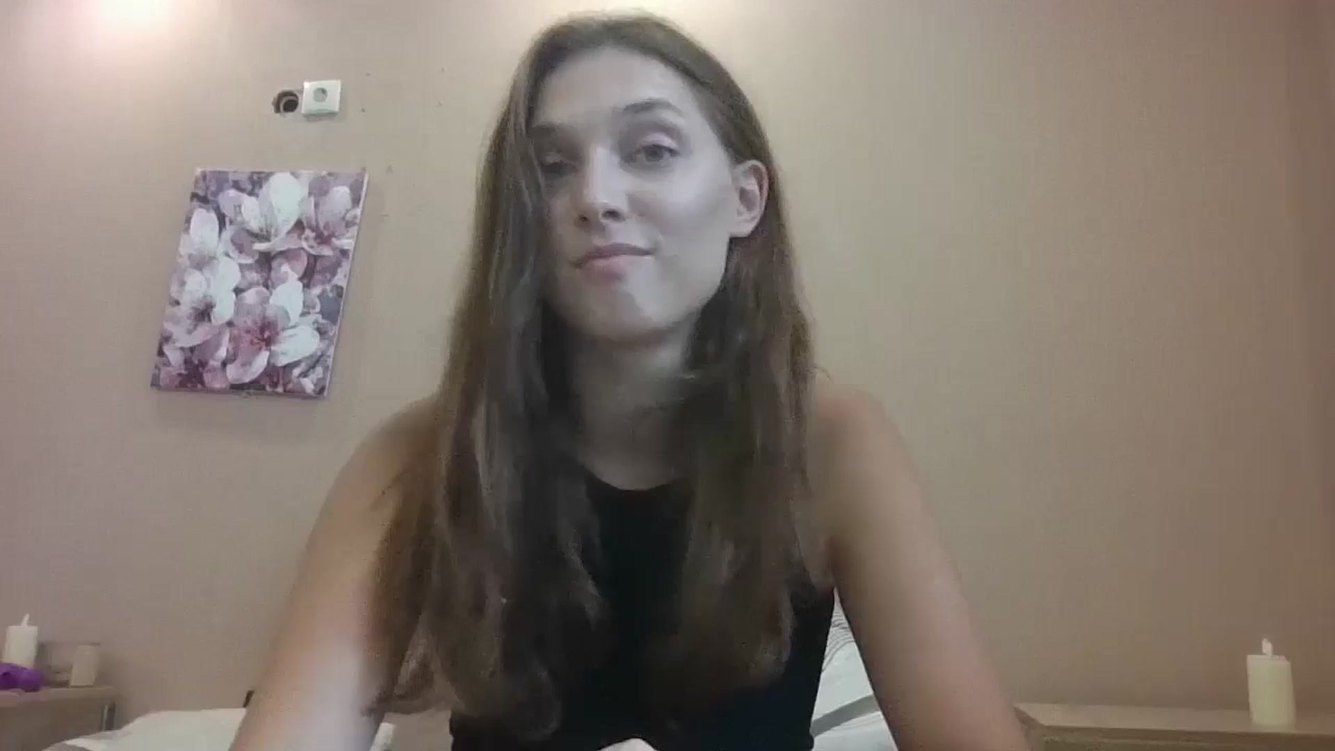 Gallery image thumbnail from HaleyReed's myfreecams stream on, 07/22/2024, 12:15 image 1 of 20