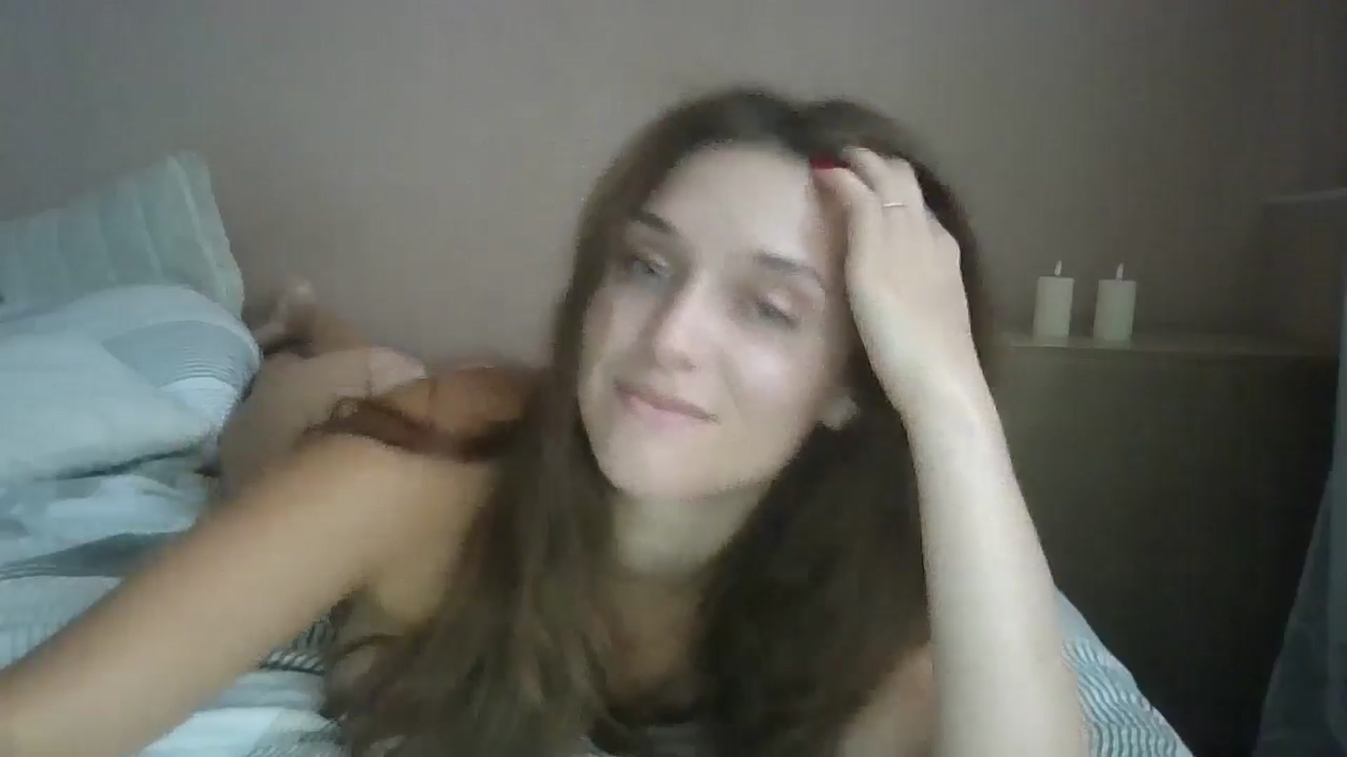 Gallery image thumbnail from HaleyReed's myfreecams stream on, 07/23/2024, 11:45 image 19 of 20
