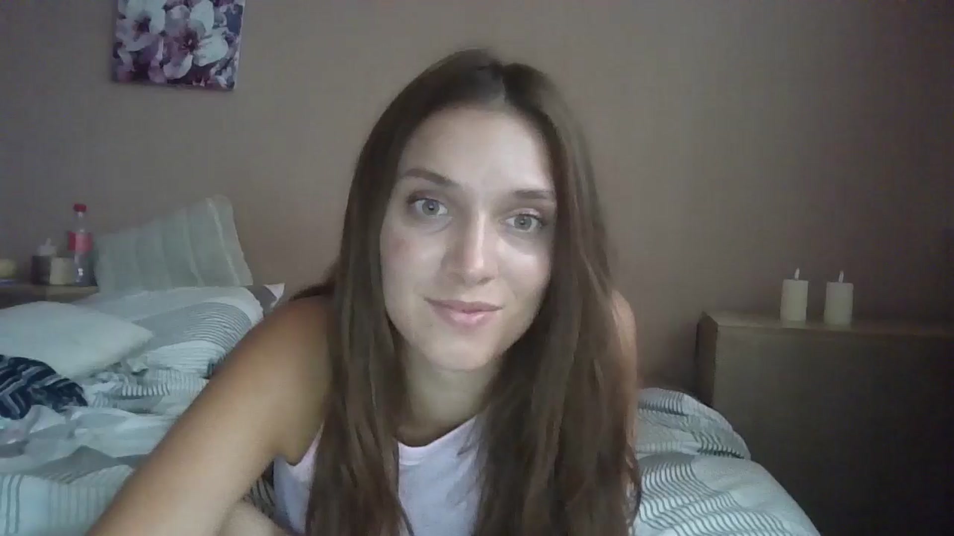 Gallery image thumbnail from HaleyReed's myfreecams stream on, 07/23/2024, 12:37 image 10 of 20