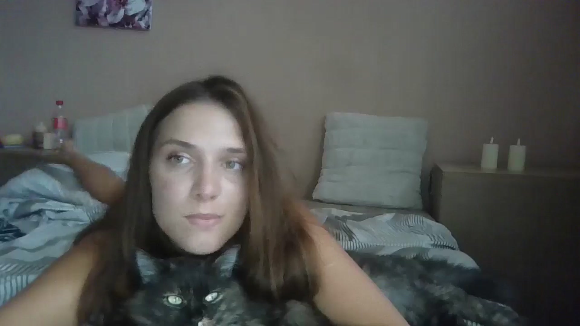 Gallery image thumbnail from HaleyReed's myfreecams stream on, 07/23/2024, 13:27 image 10 of 20