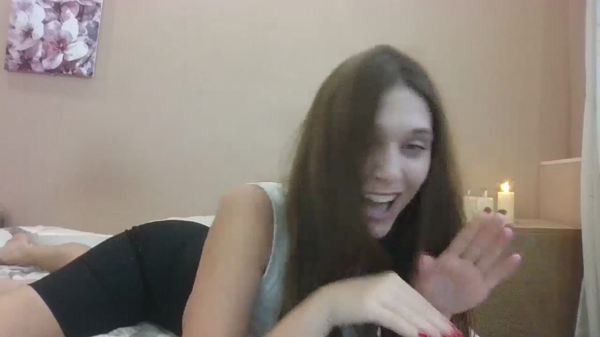 Gallery image thumbnail from HaleyReed's myfreecams stream on, 07/24/2024, 11:24 image 15 of 20