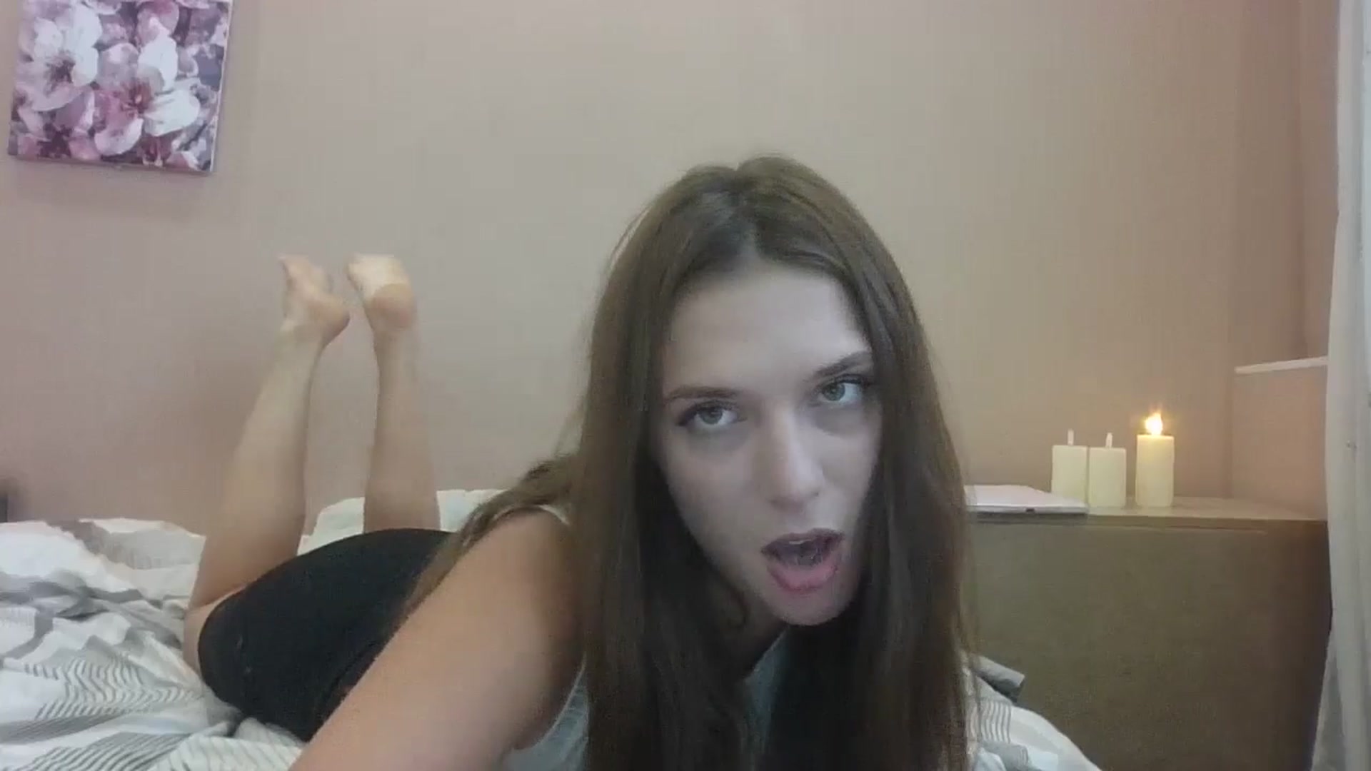 Gallery image thumbnail from HaleyReed's myfreecams stream on, 07/24/2024, 11:24 image 11 of 20
