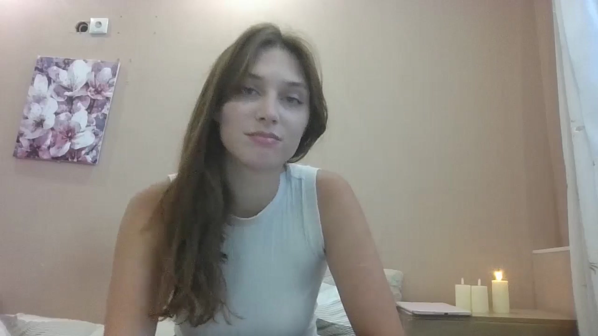 Gallery image thumbnail from HaleyReed's myfreecams stream on, 07/24/2024, 11:48 image 17 of 20