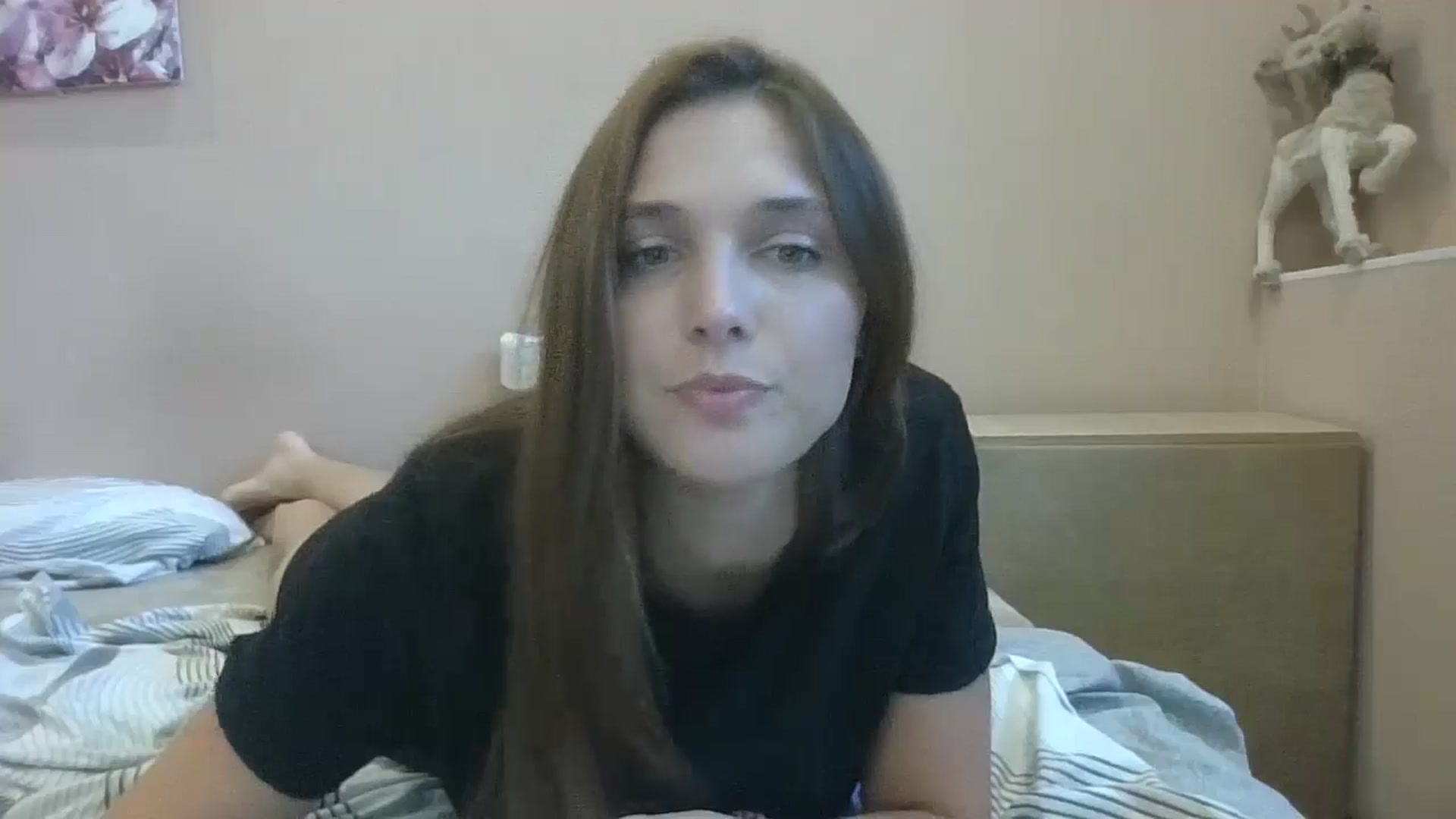Gallery image thumbnail from HaleyReed's myfreecams stream on, 07/31/2024, 15:14 image 3 of 20