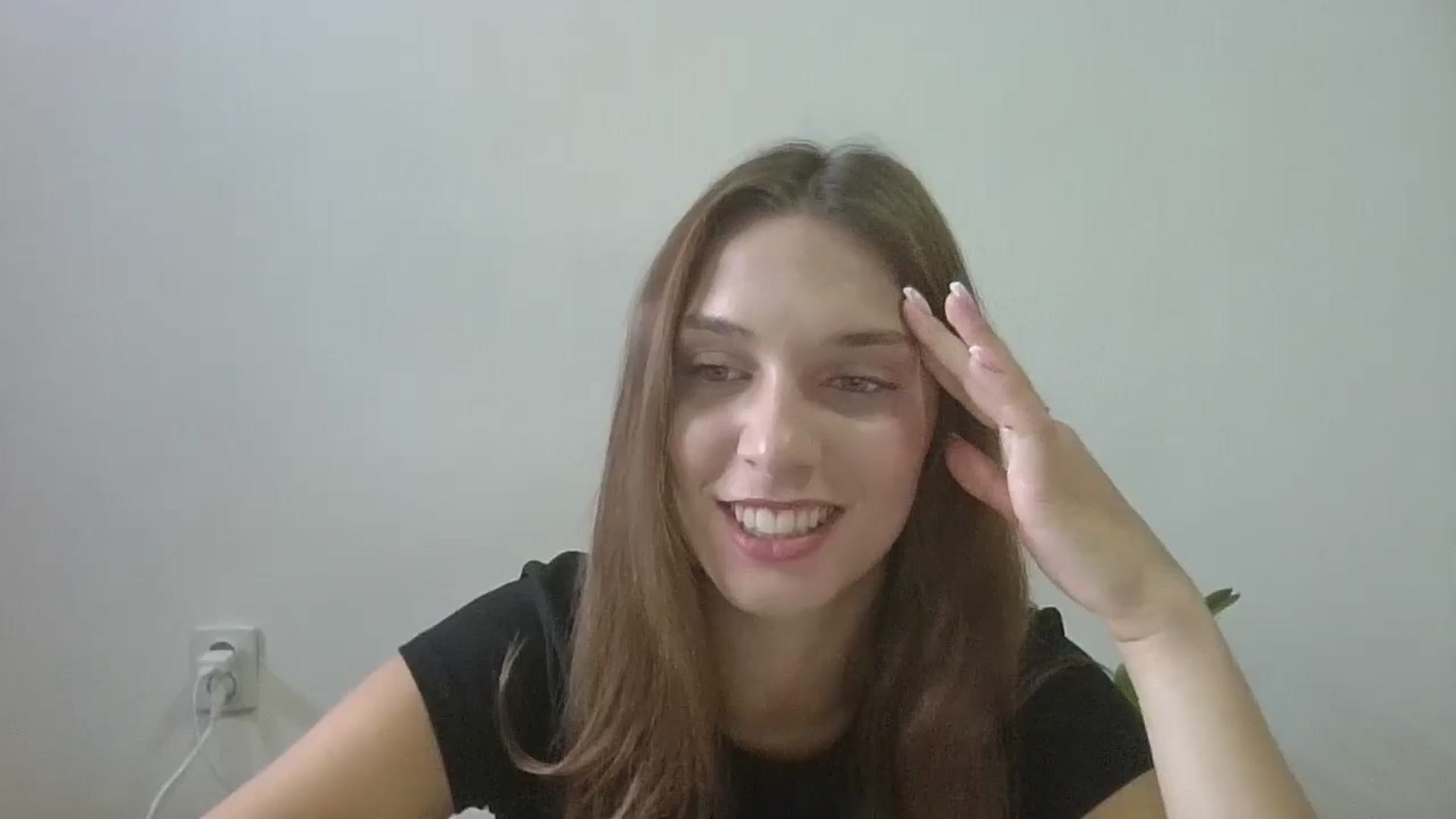 Gallery image thumbnail from HaleyReed's myfreecams stream on, 08/05/2024, 11:08 image 9 of 20
