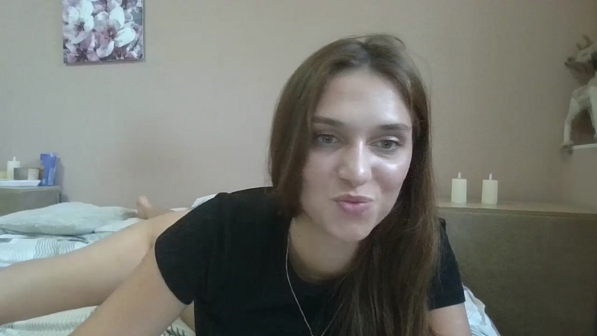 Gallery image thumbnail from HaleyReed's myfreecams stream on, 08/05/2024, 14:35 image 20 of 20