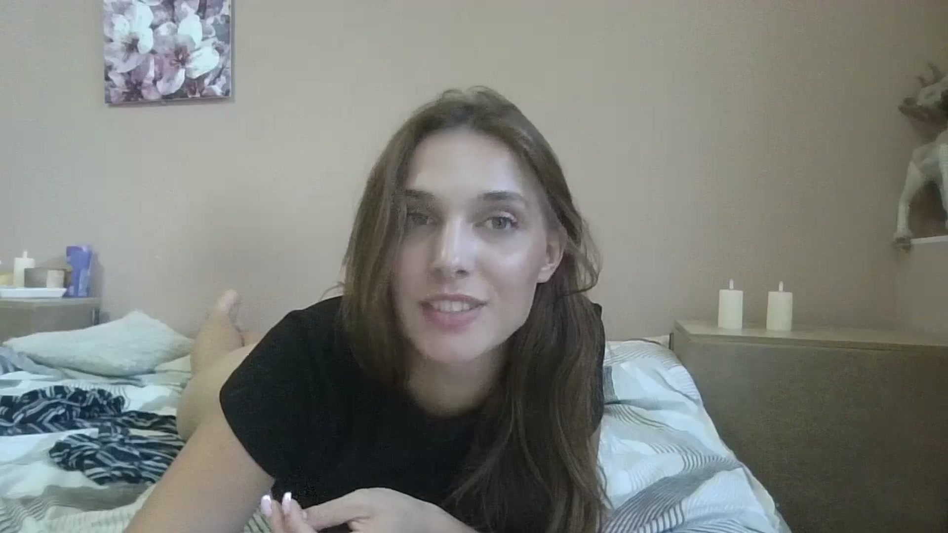 Gallery image thumbnail from HaleyReed's myfreecams stream on, 08/05/2024, 14:35 image 8 of 20