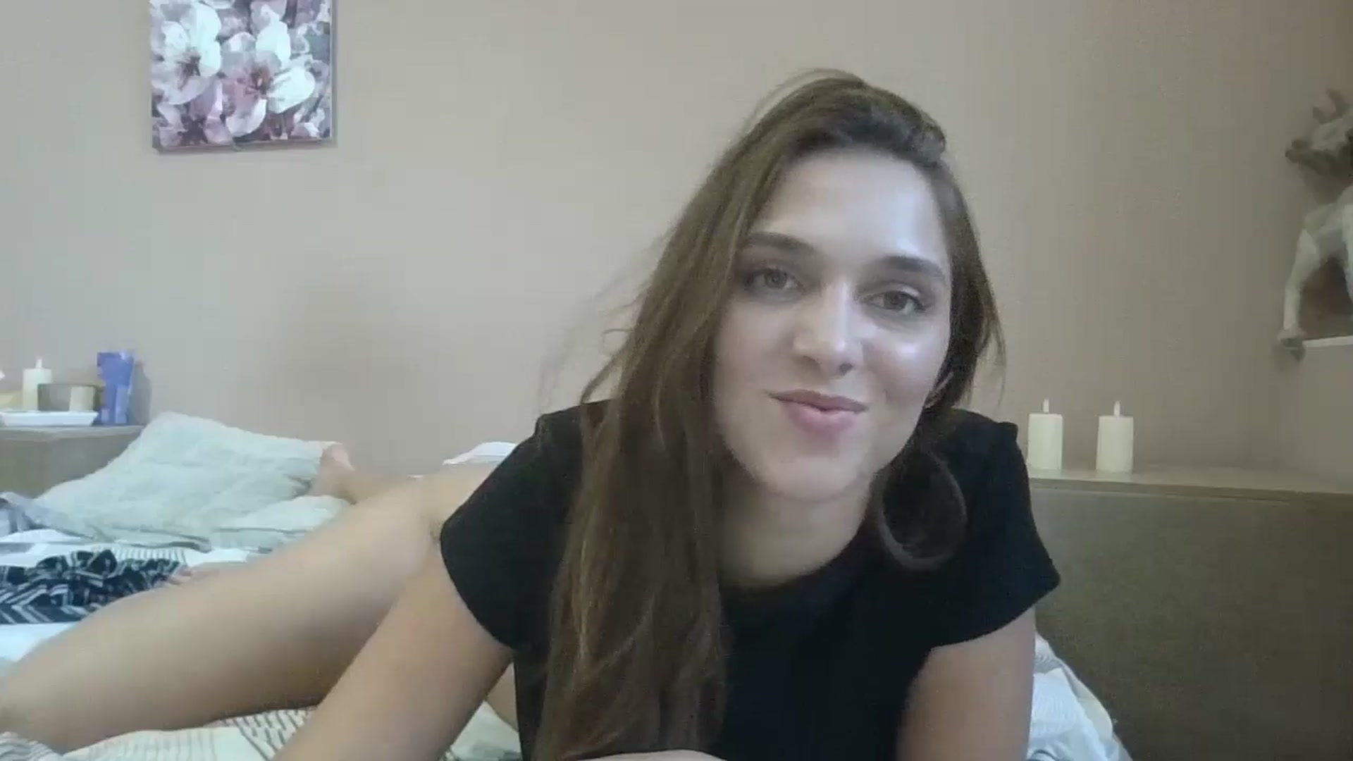 Gallery image thumbnail from HaleyReed's myfreecams stream on, 08/05/2024, 14:35 image 6 of 20