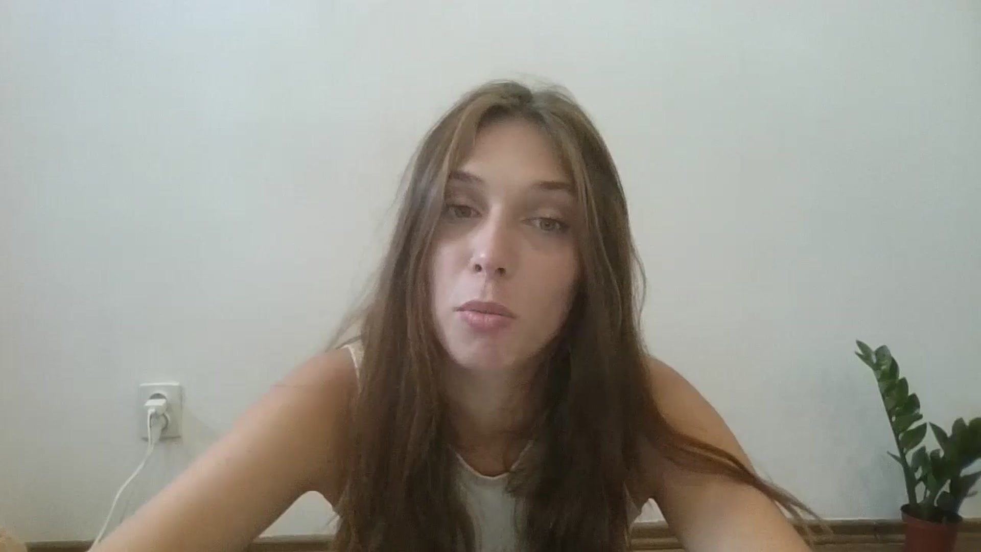 Gallery image thumbnail from HaleyReed's myfreecams stream on, 08/06/2024, 10:54 image 18 of 20