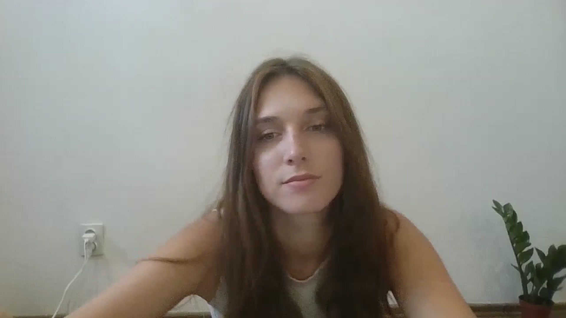 Gallery image thumbnail from HaleyReed's myfreecams stream on, 08/06/2024, 10:54 image 19 of 20