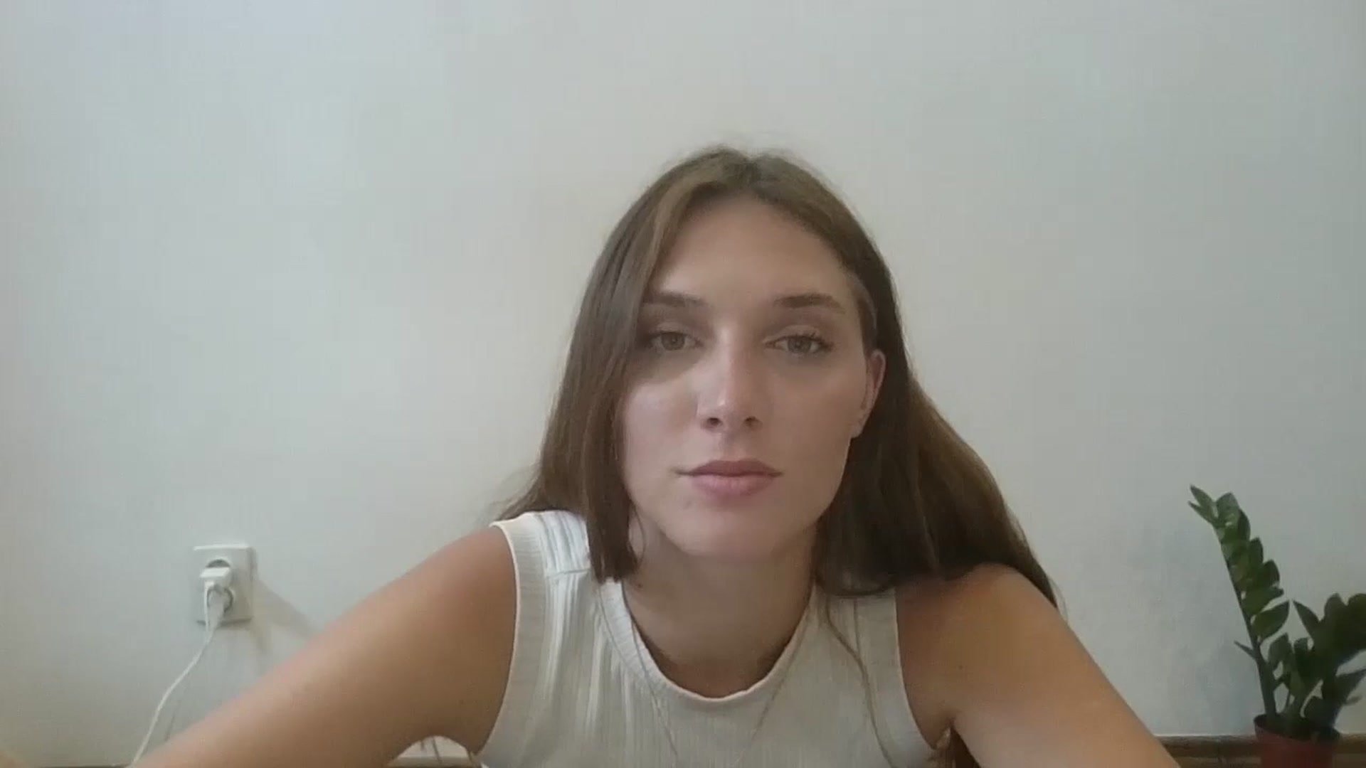 Gallery image thumbnail from HaleyReed's myfreecams stream on, 08/06/2024, 11:38 image 14 of 20