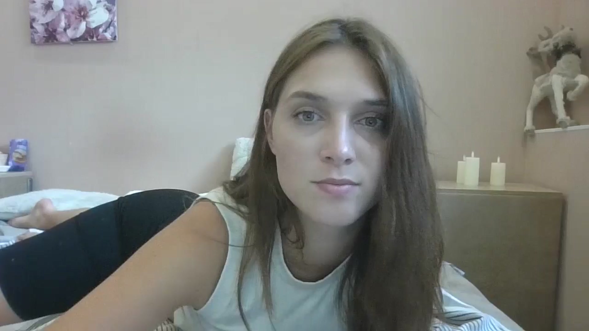 Gallery image thumbnail from HaleyReed's myfreecams stream on, 08/06/2024, 12:30 image 20 of 20