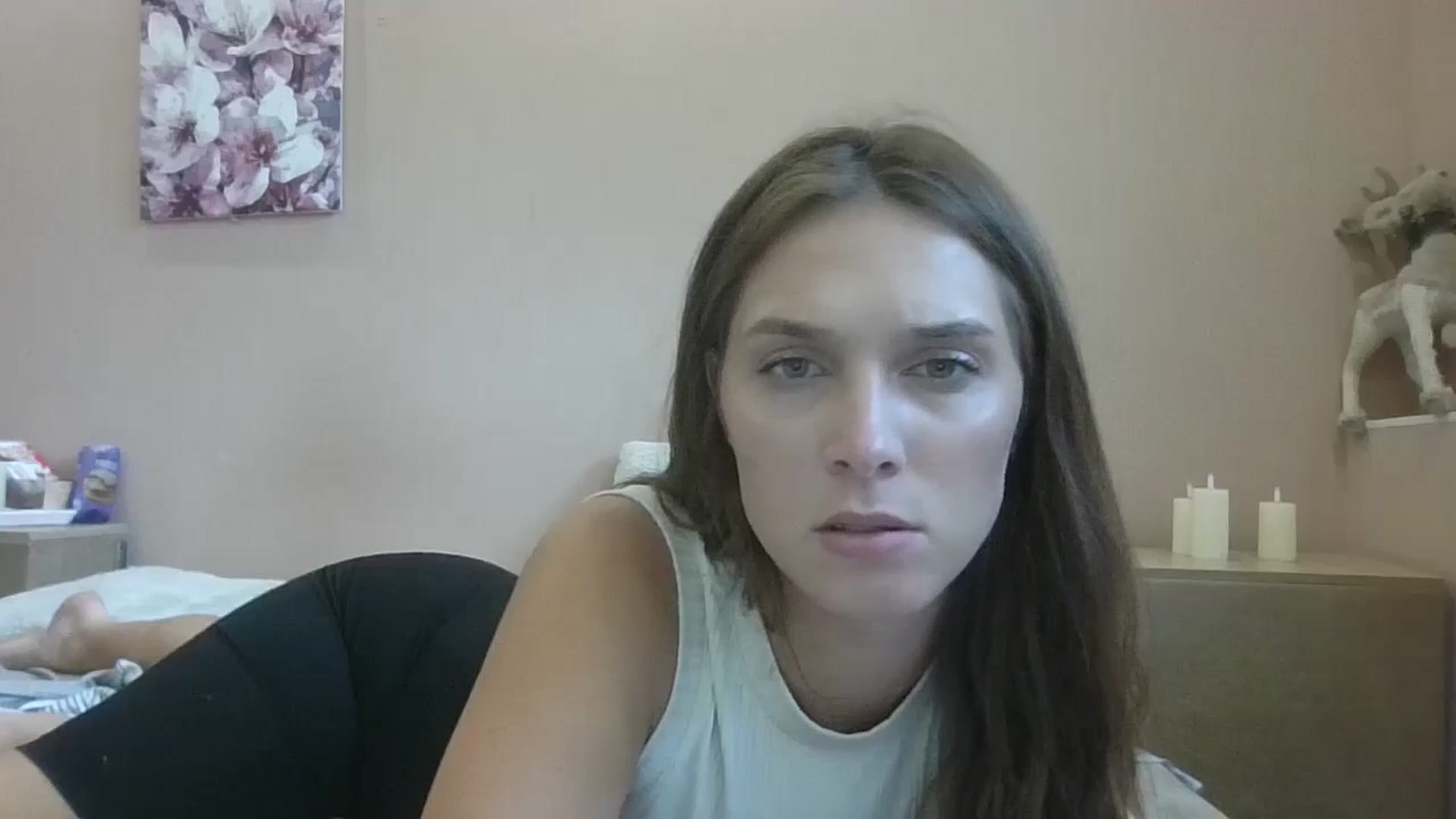 Gallery image thumbnail from HaleyReed's myfreecams stream on, 08/06/2024, 12:30 image 3 of 20