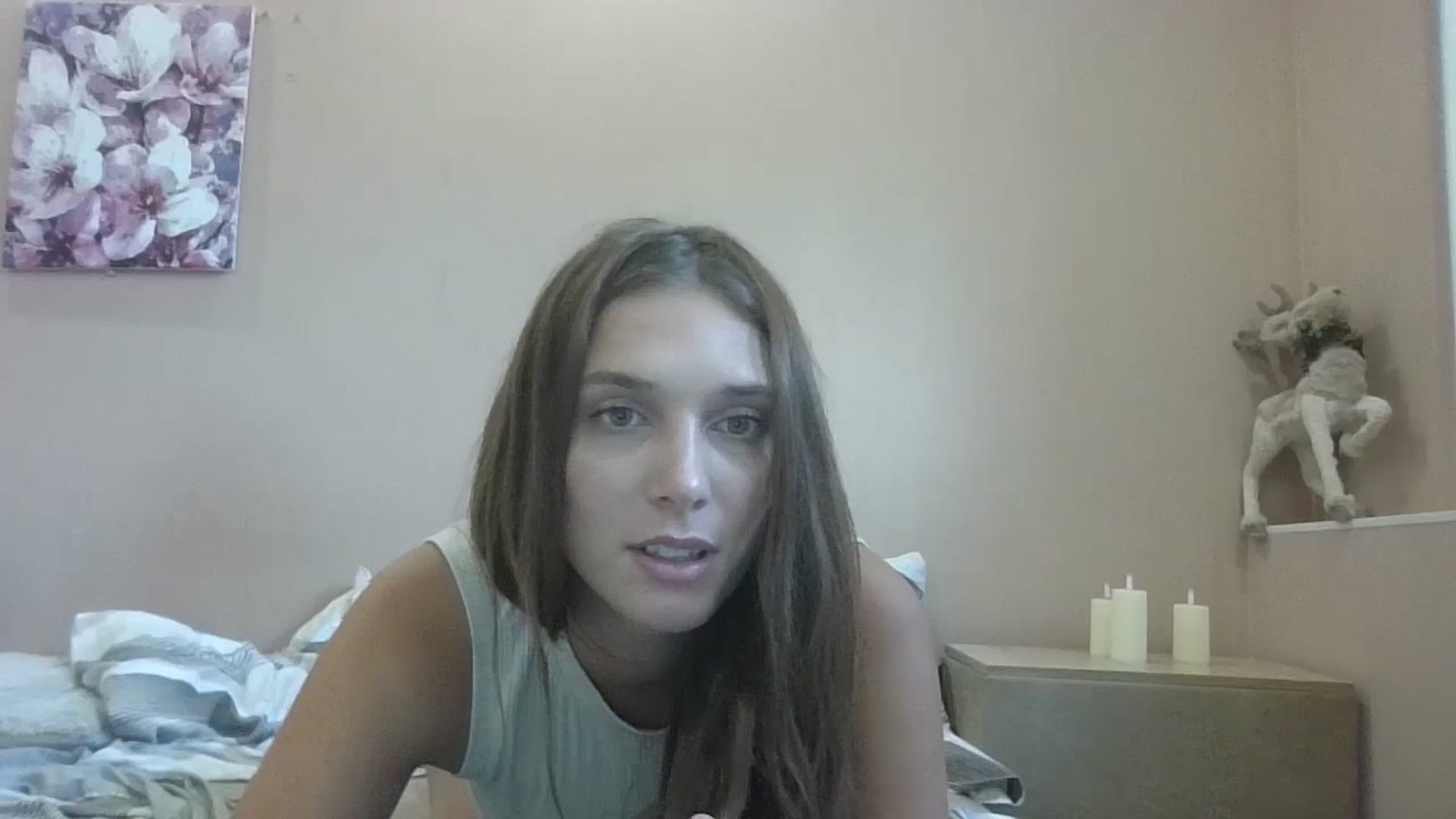 Gallery image thumbnail from HaleyReed's myfreecams stream on, 08/06/2024, 13:05 image 11 of 20