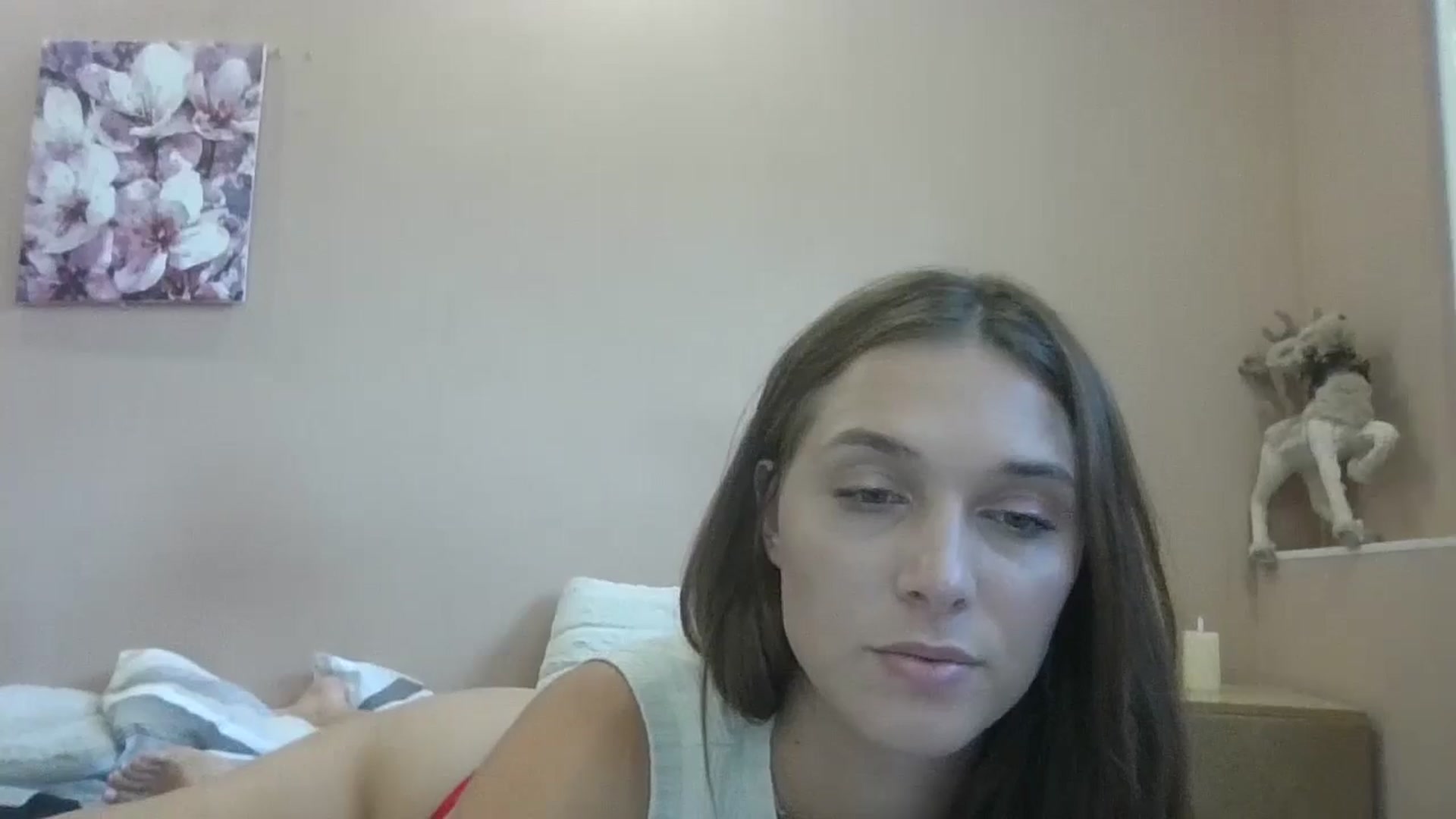 Gallery image thumbnail from HaleyReed's myfreecams stream on, 08/06/2024, 13:05 image 7 of 20
