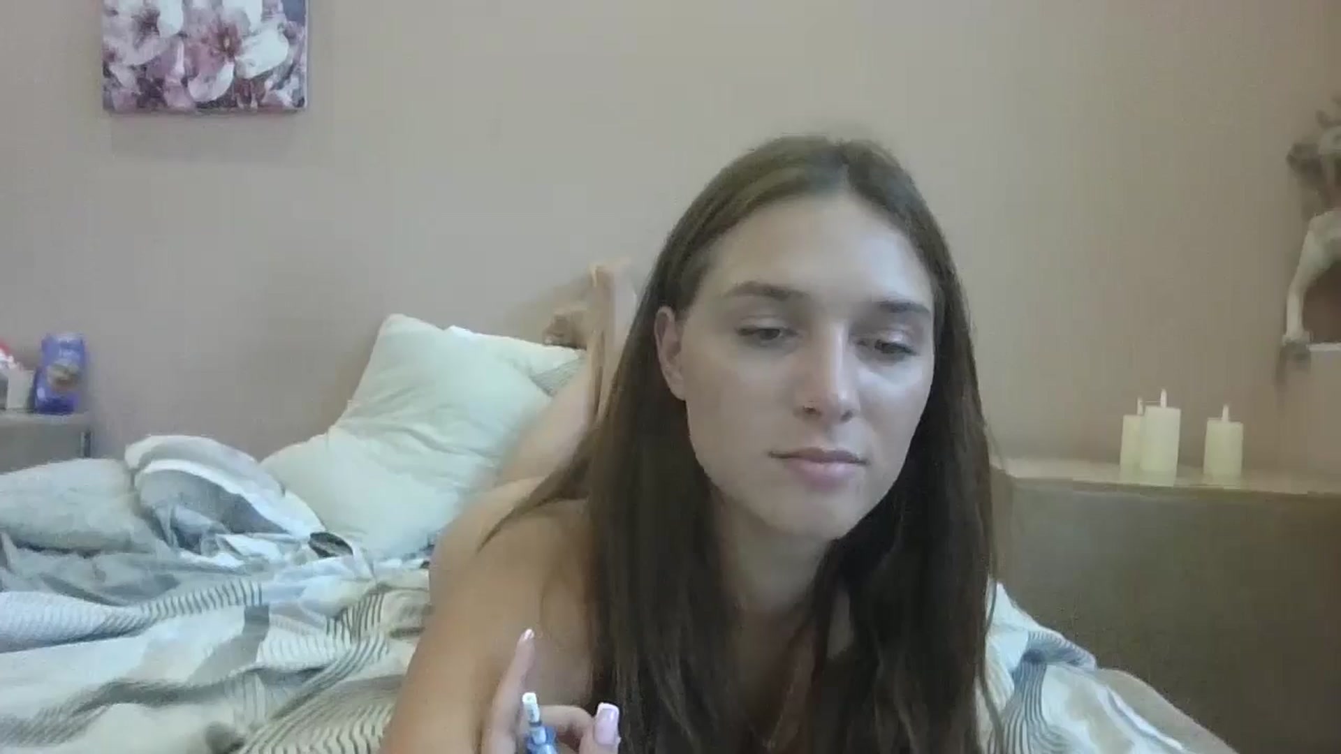 Gallery image thumbnail from HaleyReed's myfreecams stream on, 08/06/2024, 15:00 image 3 of 20