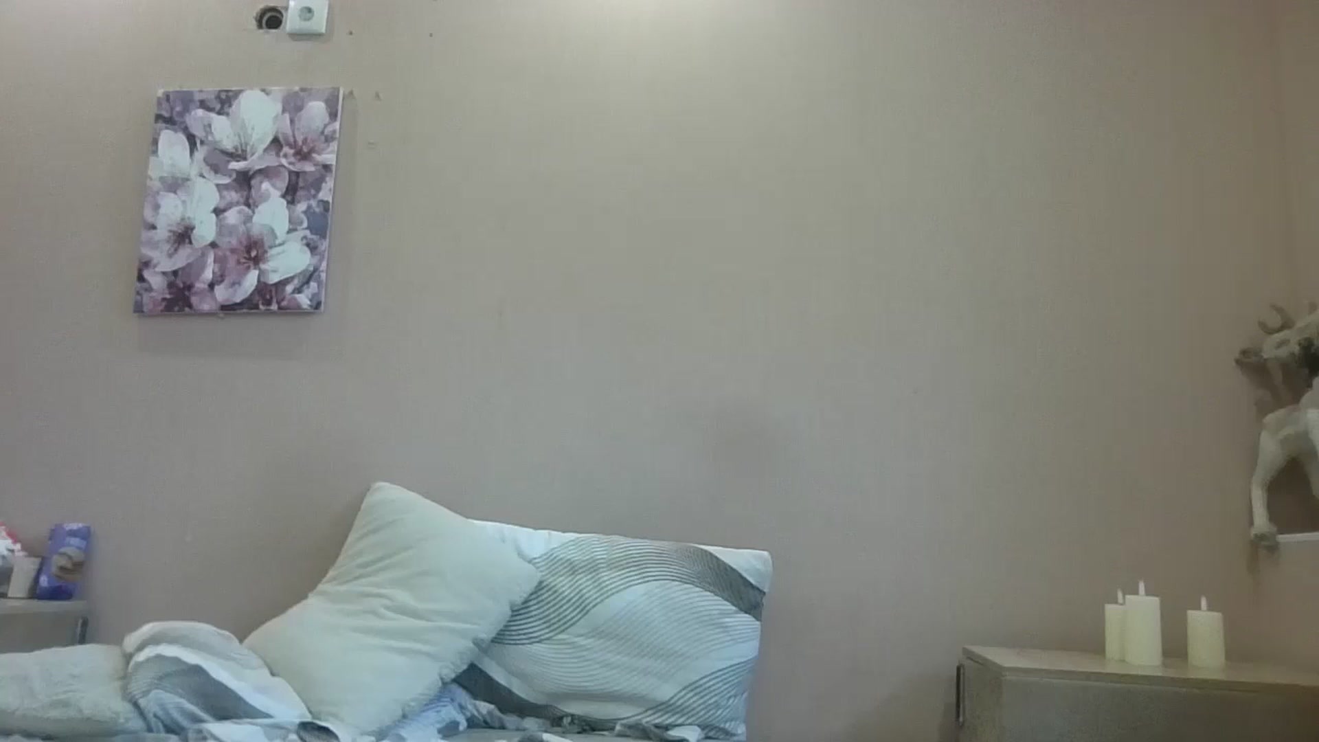 Gallery image thumbnail from HaleyReed's myfreecams stream on, 08/06/2024, 15:00 image 17 of 20