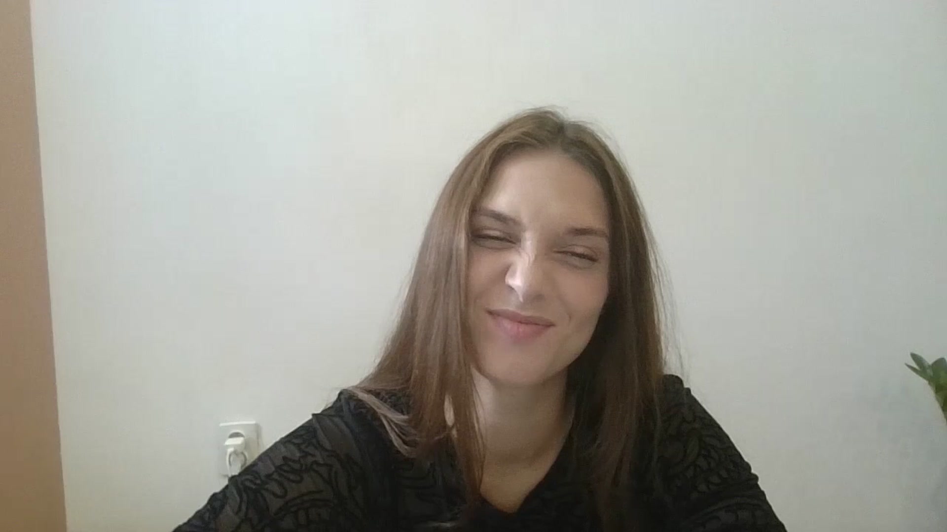 Gallery image thumbnail from HaleyReed's myfreecams stream on, 08/07/2024, 10:30 image 9 of 20