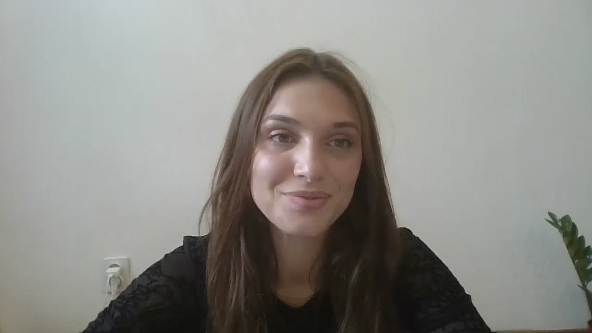 Gallery image thumbnail from HaleyReed's myfreecams stream on, 08/07/2024, 12:08 image 2 of 20