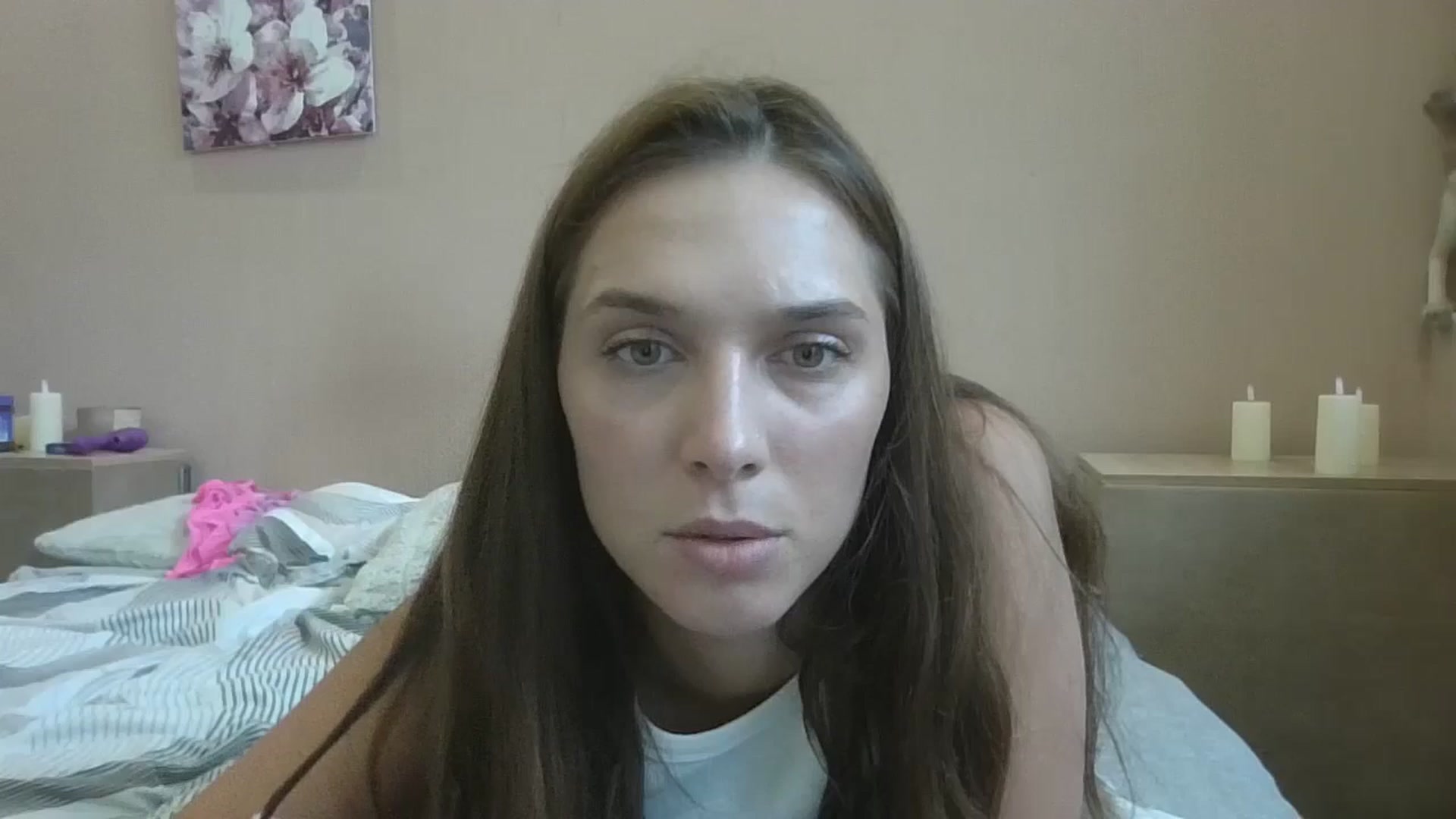 Gallery image thumbnail from HaleyReed's myfreecams stream on, 08/07/2024, 13:18 image 4 of 20
