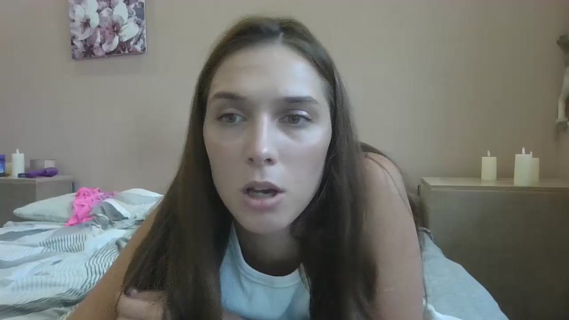 Gallery image thumbnail from HaleyReed's myfreecams stream on, 08/07/2024, 13:18 image 2 of 20
