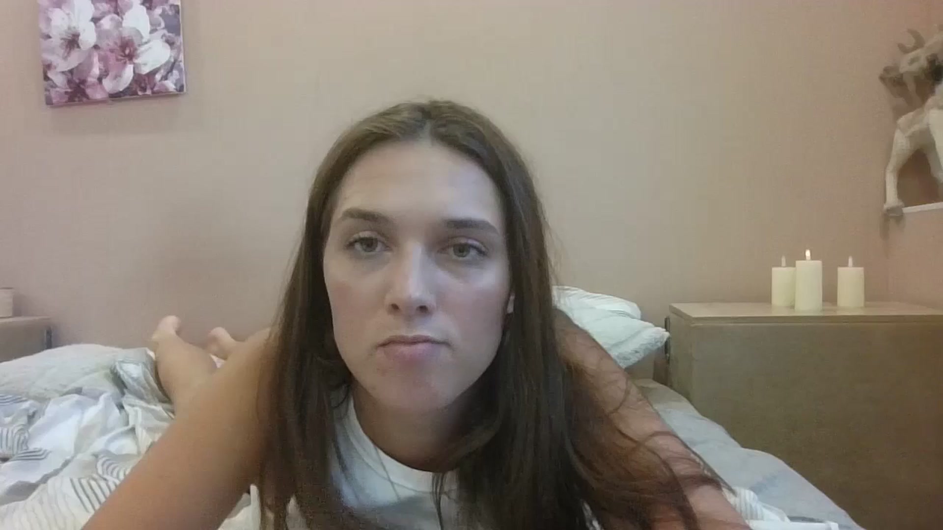 Gallery image thumbnail from HaleyReed's myfreecams stream on, 08/07/2024, 16:40 image 16 of 20