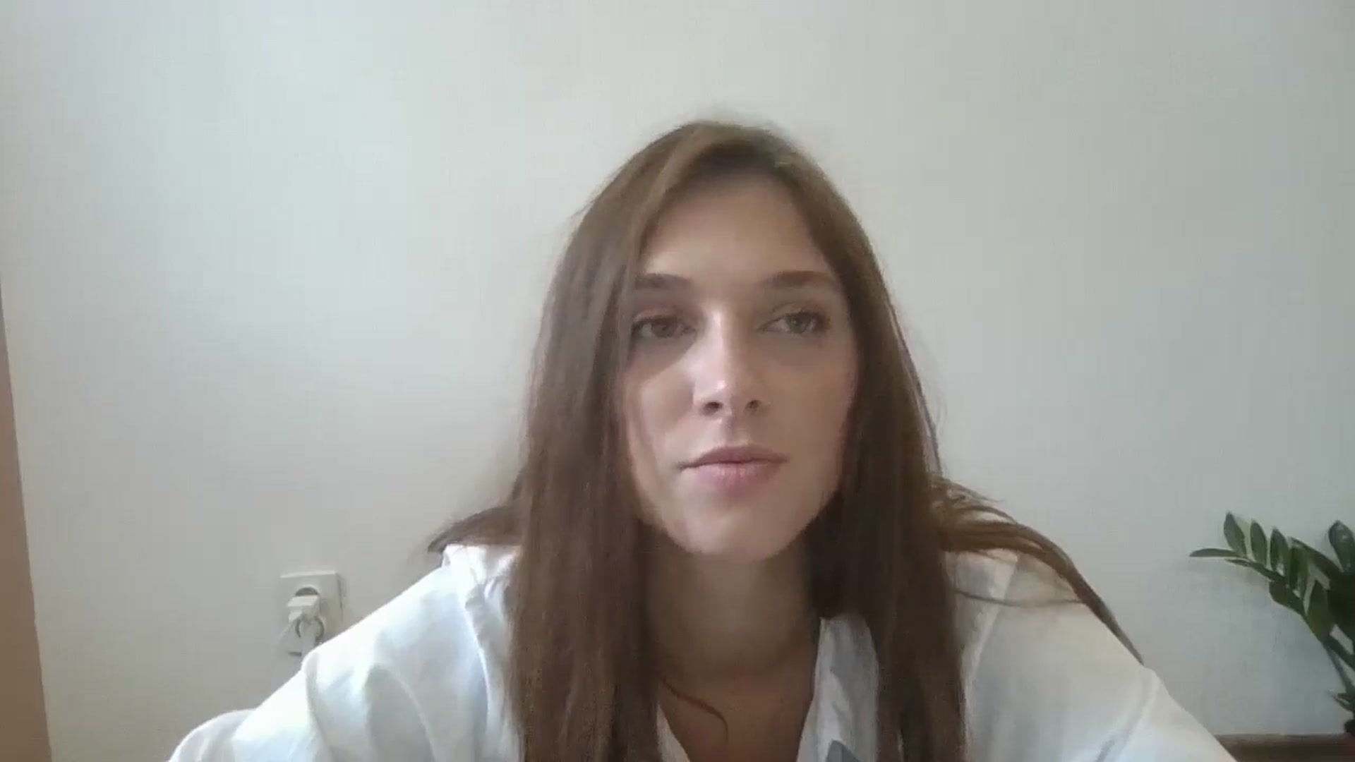 Gallery image thumbnail from HaleyReed's myfreecams stream on, 08/08/2024, 10:45 image 8 of 20