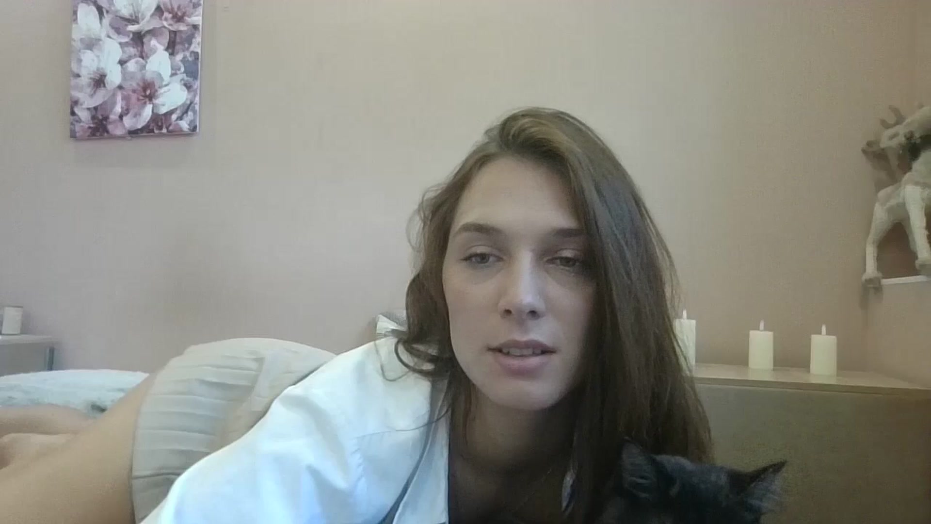 Gallery image thumbnail from HaleyReed's myfreecams stream on, 08/08/2024, 10:57 image 12 of 20