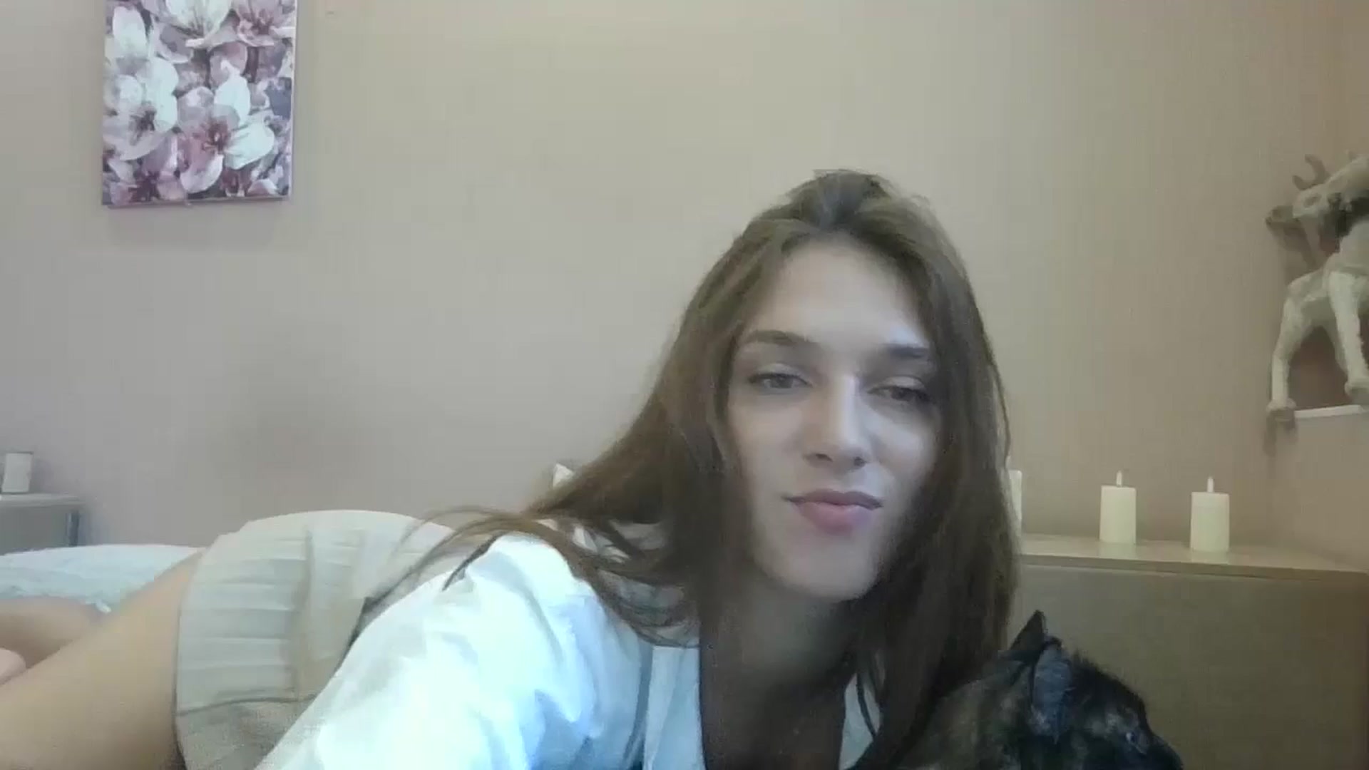 Gallery image thumbnail from HaleyReed's myfreecams stream on, 08/08/2024, 10:57 image 17 of 20